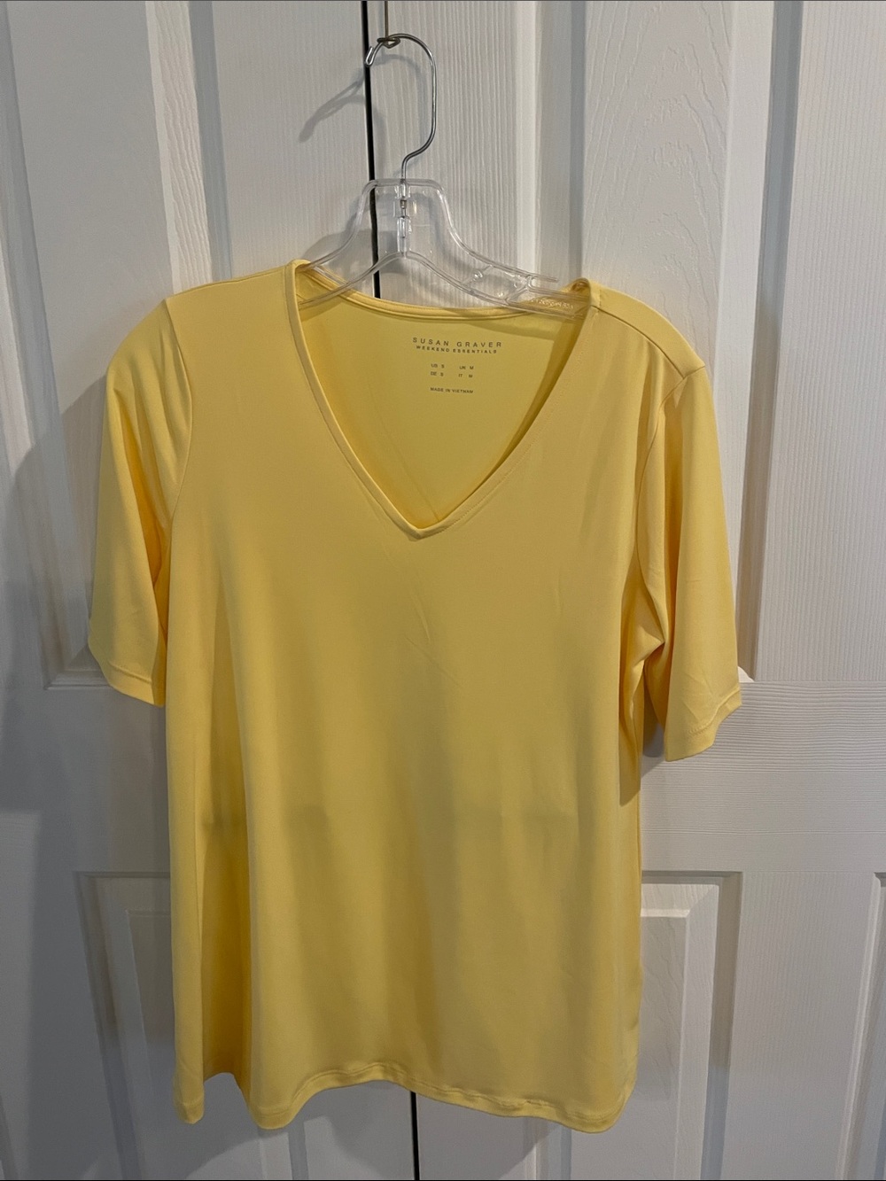 Susan Graver Blouse v-neck